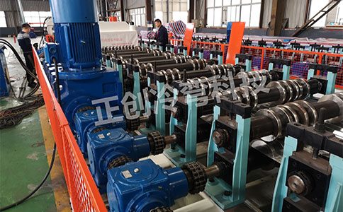 聚氨酯封邊巖棉夾芯板