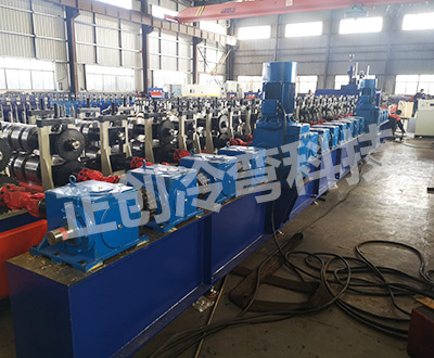 瓦楞巖棉夾芯板